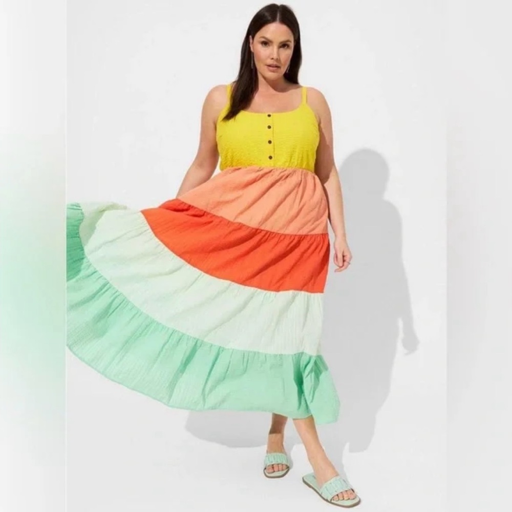 Torrid NWT Vibrant Yellow, Orange, and Mint Maxi Dress